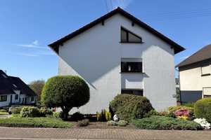 Renditeanleger aufgepasst! Dreifamilienhaus in bevorzugter Wohnlage von Nalbach-Körprich! – Saarlouis (Kreis) – Vorschaubild 2