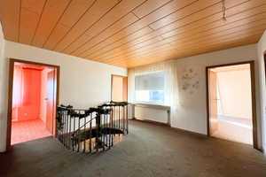 BRILON - Großzügiges Ein-/ Zweifamilienhaus mit Platz für die Familie im Hochsauerlandkreis – Hochsauerlandkreis – Vorschaubild 15