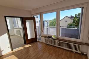 Lichtdurchflutete 3-Zimmer-Wohnung im 4. OG mit Balkon & Tiefgaragenstellplatz – Laubenweg, Fürth – Laubenweg 3, 90765 Ronhof, Kronach, Fürth – Vorschaubild 3