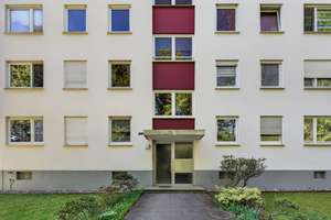 Wohnqualität im Grünen: Helle Eigentumswohnung mit Balkon und Garage! – Die vollständige Adresse der Immobilie erhältst du vom Anbieter., 76228 Durlach, Karlsruhe – Vorschaubild 2
