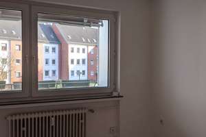 Lichtdurchflutet & Stadtnah: Attraktive 4-Zimmer-Wohnung in Bremen-Findorff – Innsbrucker Str. 90, 28215 Weidedamm, Bremen – Vorschaubild 18