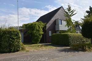 Exklusives Einfamilienhaus mit Fahrstuhl, Sauna und traumhaftem Wohnambiente in ruhiger Lage – Zum Steilufer 68, 19065 Leezen – Vorschaubild 2