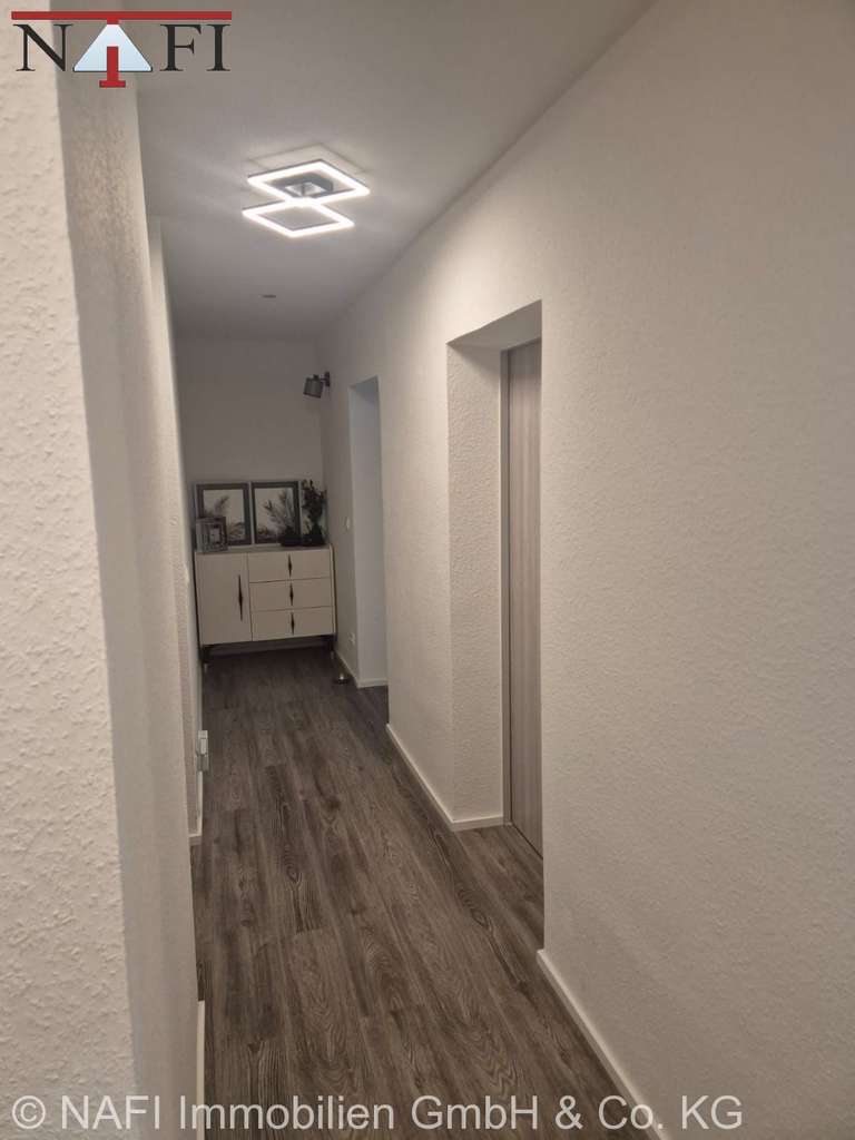 Immobilie in Uhingen - *Kernsanierte 4-Zimmer-Wohnung mit Balkon und TG-Stellplatz* - Bild 4