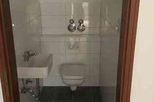 Renovierte 3-Zimmer-Wohnung mit Balkon sucht nette Mieter – Gibitzenhofstr. 88 a, 90443 Steinbühl, Nürnberg – Vorschaubild 7