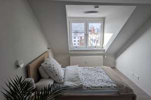 Furnished 2-room apartment for subletting in Munich-Sendling-Westpark – suitable for expats – Die vollständige Adresse der Immobilie erhältst du vom Anbieter., 81369 Mittersendling, München – Vorschaubild 3