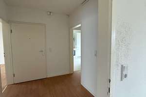 Kaltental, „WG-Haus statt WG-Zimmer: Drei abgeschlossene Wohnungen für feste 3er-Teams“ – Engelboldstr. 103, 70569 Kaltental, Stuttgart – Vorschaubild 9