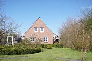 Modernisiertes Wohnhaus in ruhiger Lage – Aurich (Kreis) – Vorschaubild 1