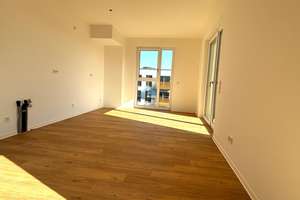 5-Zimmer-Wohnung (Typ 35) mit Balkon, zwei Badezimmern und eigenem Keller | ab sofort verfügbar – Raderberggürtel 50, 50968 Marienburg, Köln – Vorschaubild 5