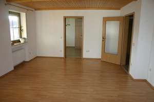 Helle 2,5-Zimmer-Wohnung in Geltendorf mit Südbalkon & Stellplatz – Schulstraße 32, 82269 Geltendorf – Vorschaubild 2