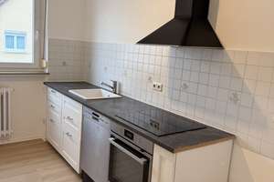 Gepflegte, renovierte 4-Zimmer-Wohnung in zentraler Lage von Heilbronn-Böckingen – Die vollständige Adresse der Immobilie erhältst du vom Anbieter., 74080 Böckingen, Heilbronn – Vorschaubild 17