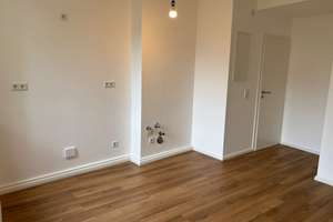 Kernsanierte 2-Zimmer Wohnung mit Sonnenbalkon in Alt-Heerdt – Alt-Heerdt 26, 40549 Heerdt, Düsseldorf – Vorschaubild 9