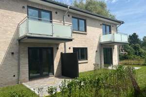 Schöne 3-Zimmer-Wohnung mit Garten in Ostseenähe!