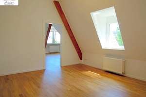 stilvolle 2-Zimmer Dachgeschosswohnung mit EBK in Frankfurt Westend-Nord – Fürstenberger Str. 233, 60323 Westend-Nord, Frankfurt am Main – Vorschaubild 3