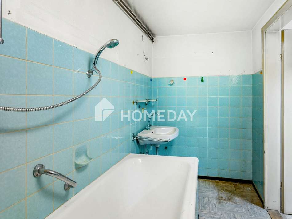 1. OG Badezimmer 2