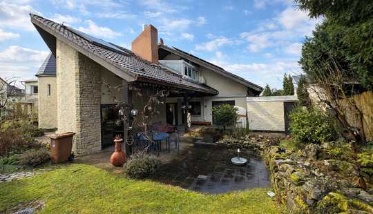 Bild von Kelkheim: Individuelles Architektenhaus in toller Villenlage 