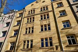 2 Zimmer Altbauwohnung mit Einbauküche, Balkon & Parkett – Tram 5 Schuckertstraße – Markgrafenstr. 11, 90459 Gugelstraße, Nürnberg – Vorschaubild 1