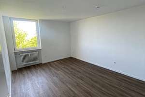 Schöne 2-Zimmer-Wohnung in Unterschleißheim Lohhof – Fritz-Lochmann-Straße 2, 85716 Unterschleißheim – Vorschaubild 2