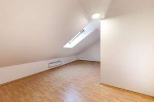 Modernes 5-Zimmer EFH in guter Lage in Gau-Bischofsheim  – Die vollständige Adresse der Immobilie erhältst du vom Anbieter., 55296 Gau-Bischofsheim – Vorschaubild 10