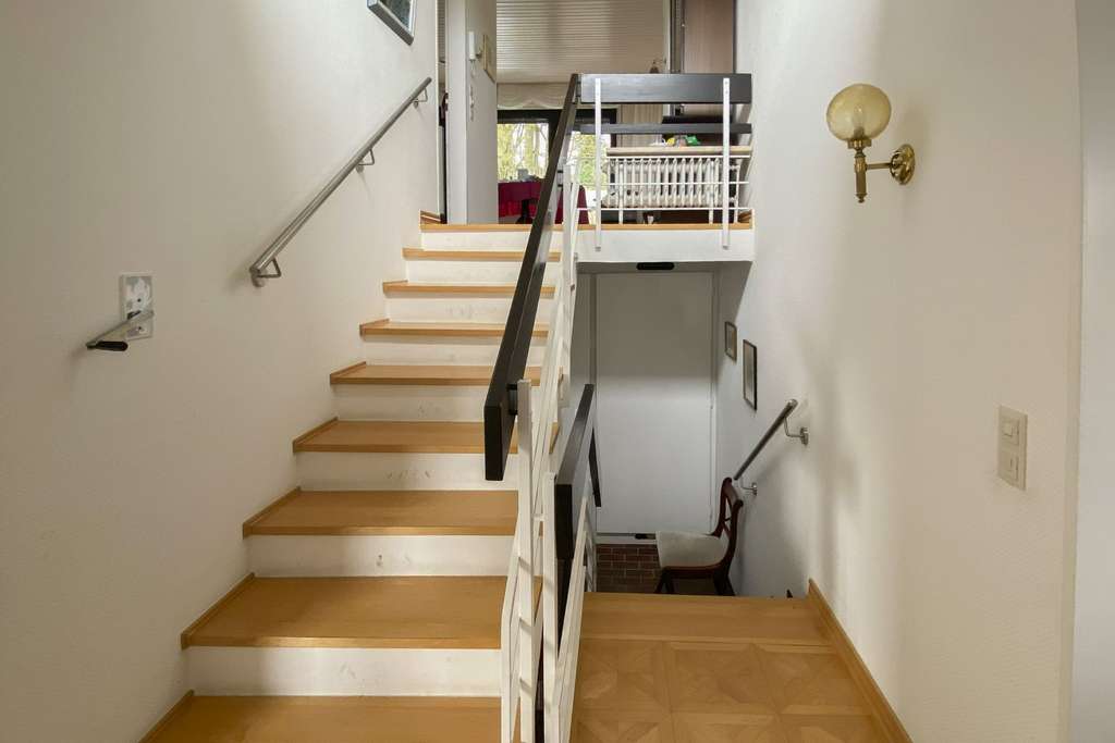 Immobilie in Bielefeld - Mittelreihenhaus in ruhiger Sackgassenlage am Waldrand mit Garage in Kirchdornberg - Bild 4