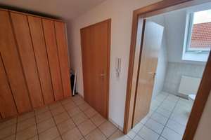 2‑Zimmer‑Maisonette über zwei Ebenen mit Balkon, EBK und Stellplatz – Die vollständige Adresse der Immobilie erhältst du vom Anbieter., 70565 Rohr, Stuttgart – Vorschaubild 6