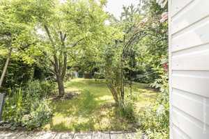 Charmantes Reiheneckhaus mit Ausbaupotential und herrlichem Südwest-Garten – München – Vorschaubild 17
