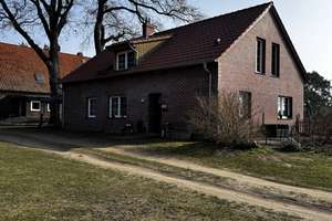 Wohnen wie im Park im  modernisiertem und kern- saniert. Einfamilienhaus mit Glasfaserkabel.