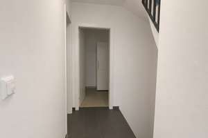 Schönes und neuwertiges 5-Zimmer-Reihenendhaus mit gehobener Innenausstattung in Brackenheim – Die vollständige Adresse der Immobilie erhältst du vom Anbieter., 74336 Brackenheim – Vorschaubild 13