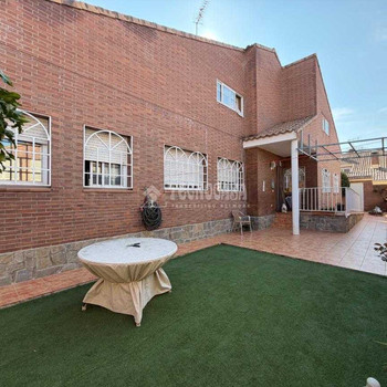Haus zu verkaufen in Velilla de San Antonio