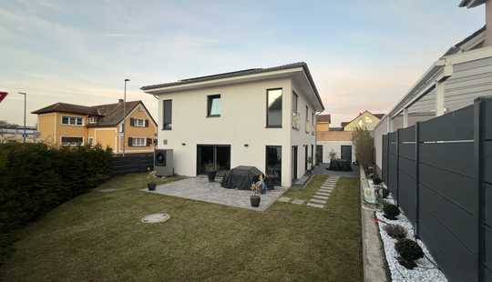 Bild von Modernes Einfamilienhaus in zentraler Lage