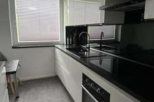 VON PRIVAT: Einzigartige 4-Zimmer-Oase (99m²) in 22339 Hummelsbüttel - Panoramafenster - TOP SANIERT – Die vollständige Adresse der Immobilie erhältst du vom Anbieter., 22339 Hummelsbüttel, Hamburg – Vorschaubild 8