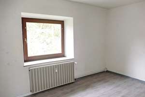 *ZWEI EINFAMILIENHÄUSER in bester Naturlage: Basis für Ihr individuelles Wohn- und Anlag – Die vollständige Adresse der Immobilie erhältst du vom Anbieter., 53949 Dahlem – Vorschaubild 7