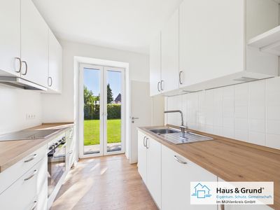 Stadtnah! Frisch sanierte Erdgeschoss-Wohnung mit moderner Einbauküche und Gartennutzung