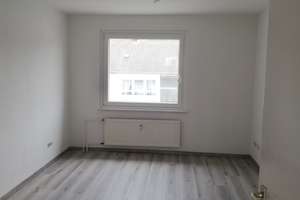 3 Zimmer Wohnung mit Balkon! Bezugsfrei ab dem 01.10.2026 – Steinpfad 4, 45239 Gerschede, Essen – Vorschaubild 6