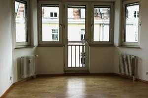 Gut gescchnittene 2 ZKB mit Balkon, TG Stellplatz ud Aufzug in zentraler Lage der Weststadt – Amalienstr. 63-65, 76133 Innenstadt-West, Karlsruhe – Vorschaubild 7
