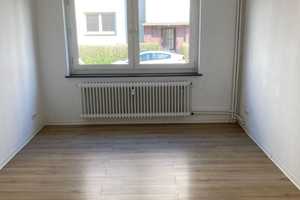 Ruhige Wohnatmosphäre in der 2-Zimmer-Wohnung zum 16.09! – Wörther Str. 8, 27570 Bremerhaven – Vorschaubild 1