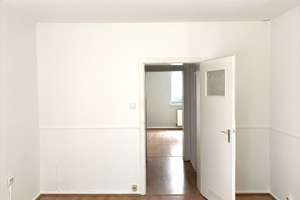 Moderne und helle 2-Zimmer-Wohnung mit neuer Einbauküche – Die vollständige Adresse der Immobilie erhältst du vom Anbieter., 42117 Elberfeld, Wuppertal – Vorschaubild 4