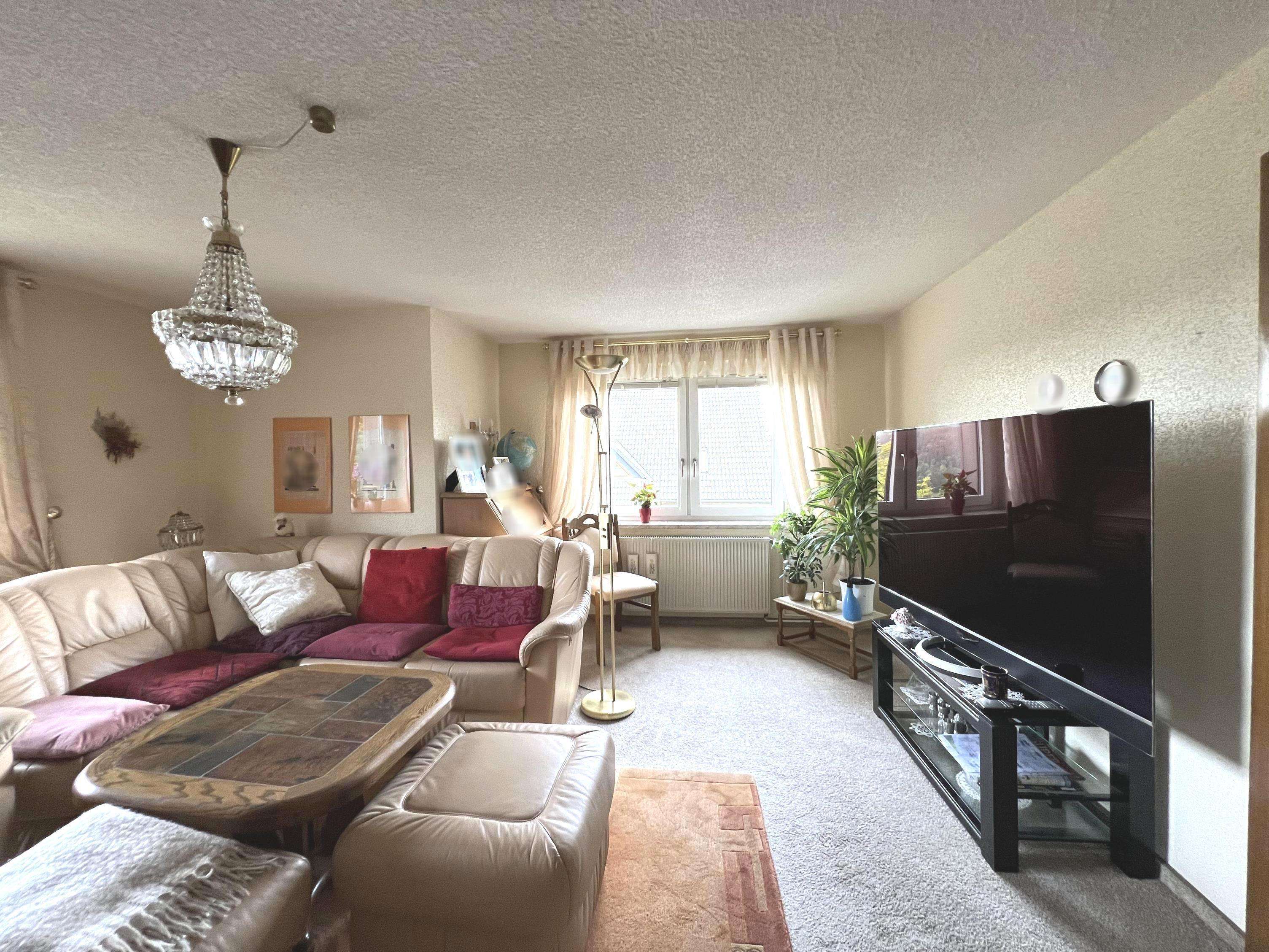 Immobilie in Schwarzenberg/Erzgebirge - Schöne Haushälfte in ruhiger Siedlung - Bild 4