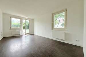 Eigentumswohnung • in Chemnitz • Lutherviertel • 3 Zimmer • leerstehend • mit Balkon • zum Kauf – Die vollständige Adresse der Immobilie erhältst du vom Anbieter., 9126 Gablenz, Chemnitz – Vorschaubild 3
