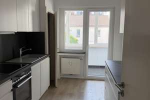 Gepflegte 2-Zimmer-Wohnung mit Loggia in sehr begehrter Lage – Brassertstraße 42, 45131 Rüttenscheid, Essen – Vorschaubild 5