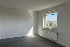 Mitte: 8. OG mit Fahrstuhl und Weserblick  – Die vollständige Adresse der Immobilie erhältst du vom Anbieter., 27568 Mitte, Bremerhaven – Vorschaubild 4