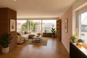 4-Zimmer-Wohnung mit Dachterrasse! Gerne auch für WGs!