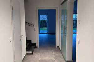 Energieeffiziente Doppelhaushälfte zur Miete in Zülpich, Zülpich-Niederelvenich – Die vollständige Adresse der Immobilie erhältst du vom Anbieter., 53909 Zülpich – Vorschaubild 3