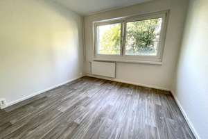 Traumhaft Wohnen mit Badewanne und Einbauküche – Paul-Bertz-Straße 83, 9120 Helbersdorf, Chemnitz – Vorschaubild 9