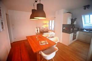 Gepflegt und großzügig: helle Dachgeschoss-Maisonette in Trudering – Die vollständige Adresse der Immobilie erhältst du vom Anbieter., 81825 Gartenstadt Trudering, München – Vorschaubild 3