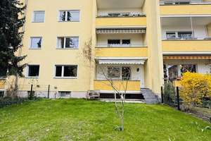 2 Zimmer Wohnung, moderniesiert, separate Küche, Garten, Parkplatz, ohne Provision, frei