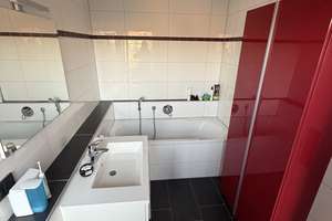 Wohnen mit viel Raum und Privatsphäre - 3,5 Zimmer, 2 Balkone & Garage in Krefeld-Hüls – Die vollständige Adresse der Immobilie erhältst du vom Anbieter., 47839 Hüls, Krefeld – Vorschaubild 9