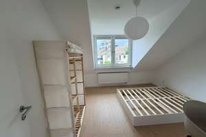 ***ERSTBEZUG NACH RENOVIERUNG - TOLLE 1,5 ZIMMERWOHNUNG MIT EINBAUKÜCHE UND BALKON*** – Humboldtstr. 92, 40237 Düsseltal, Düsseldorf – Vorschaubild 4