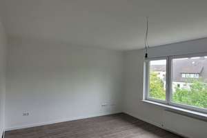 Geschmackvolle 3-Raum-Wohnung mit Balkon und Partyhaus in Grünem Gürtel Bielefelds – Die vollständige Adresse der Immobilie erhältst du vom Anbieter., 33607 Mitte, Bielefeld – Vorschaubild 1