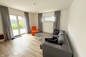 Neubau Einfamilienhaus mit Garage und EBK in Top Lage nahe dem Main-Donau-Kanal – 92334 Berching – Vorschaubild 3