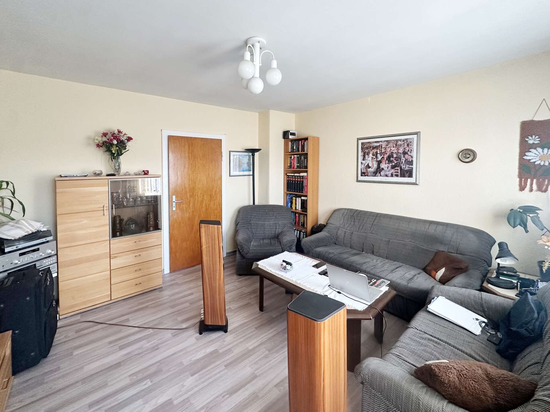 Immobilie in Sehnde - 3-Zimmer-Wohnung im 1. Obergeschoss in zentraler Lage von Sehnde - Bild 1